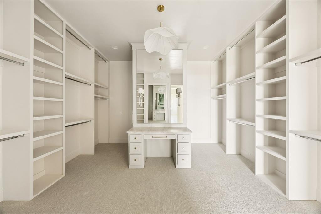 Montrachet - Residential
