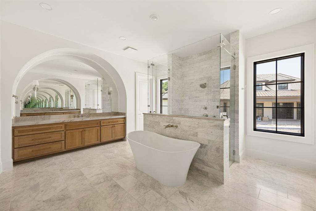 Montrachet - Residential