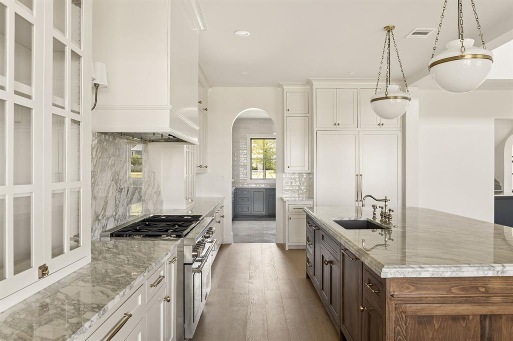 Montrachet - Residential