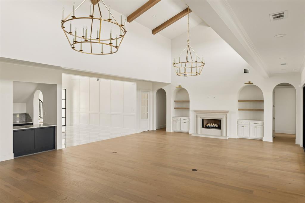 Montrachet - Residential