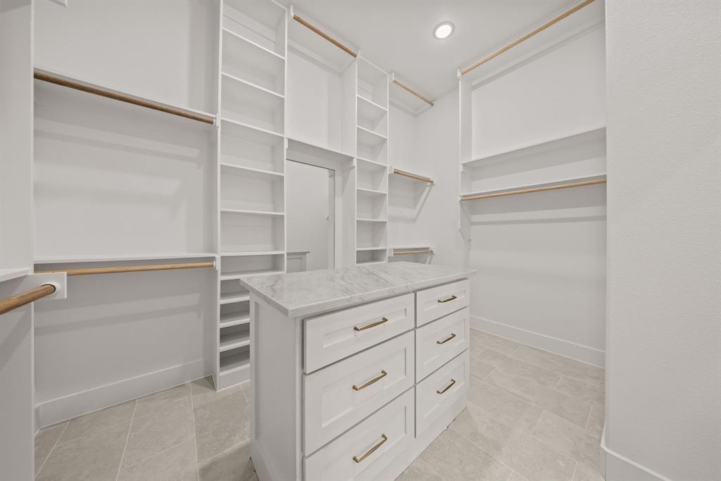 Ellis M G Add - Residential
