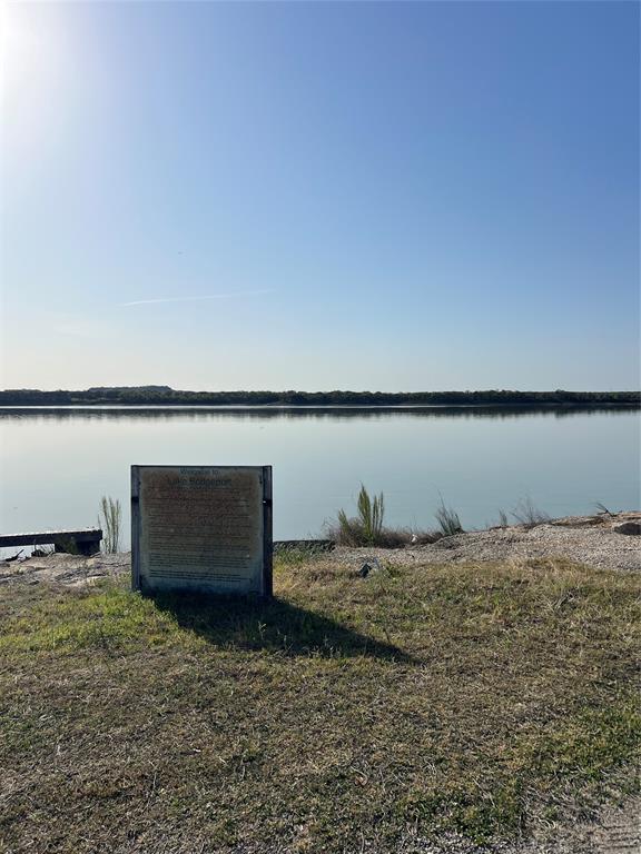 Runaway Bay - Land