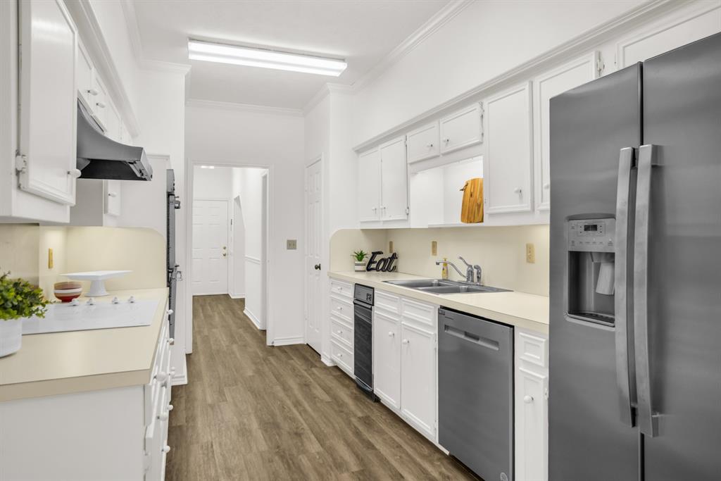 Prestonwood Hillcrest Twnhs - Residential