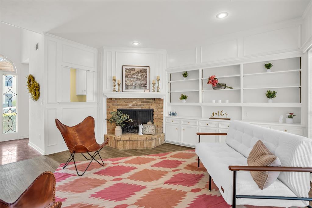 Prestonwood Hillcrest Twnhs - Residential