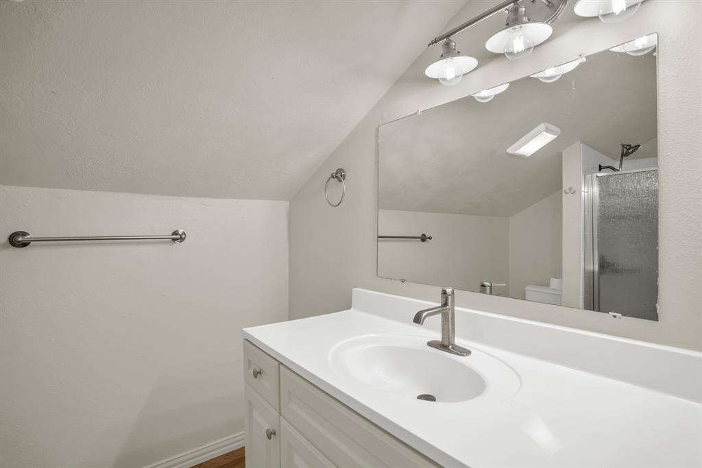 Prestonwood Hillcrest Twnhs - Residential