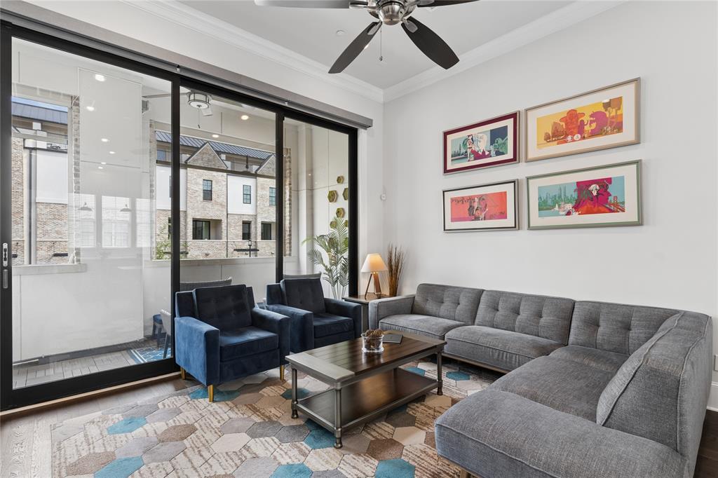 InTown at Las Colinas Station - Residential