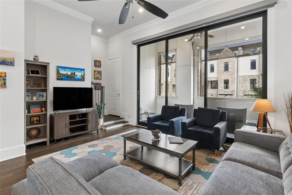InTown at Las Colinas Station - Residential