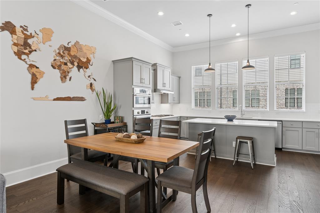 InTown at Las Colinas Station - Residential