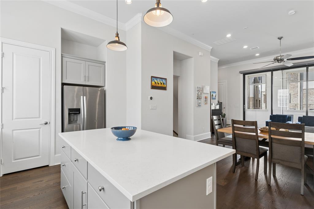 InTown at Las Colinas Station - Residential