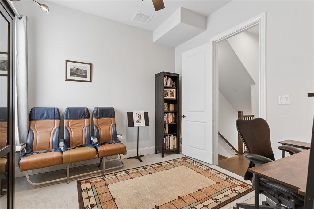 InTown at Las Colinas Station - Residential