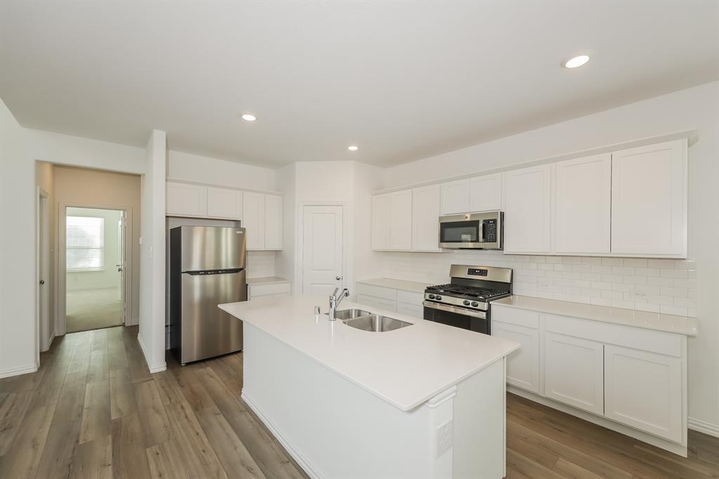 Northpointe Ph 6 - Residential Lease