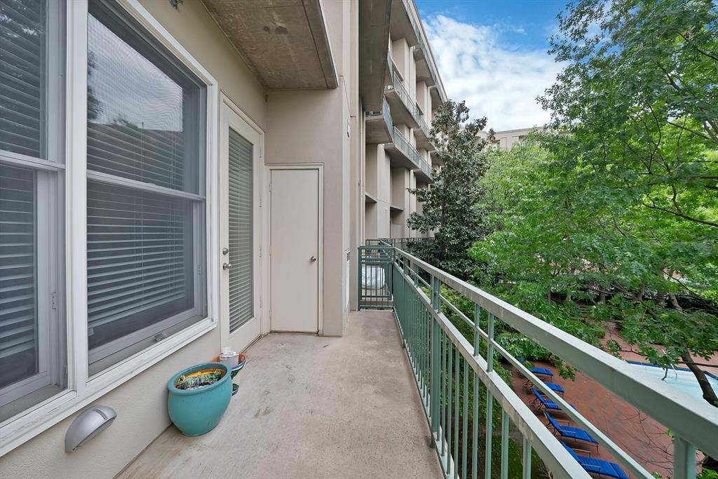 Aventura Condos - Residential
