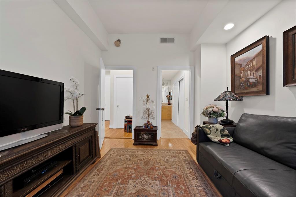 Aventura Condos - Residential