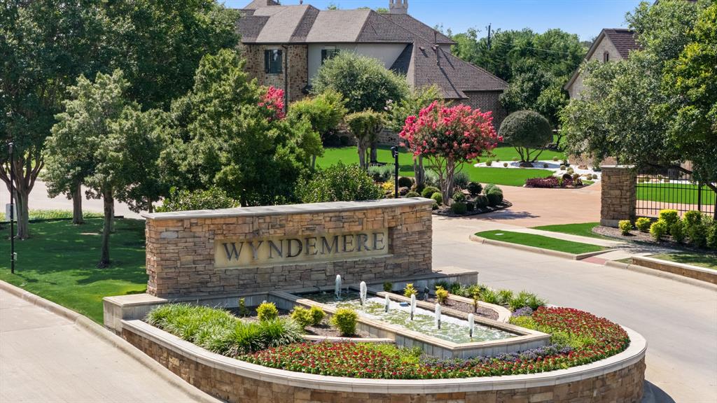 Wyndemere II - Land