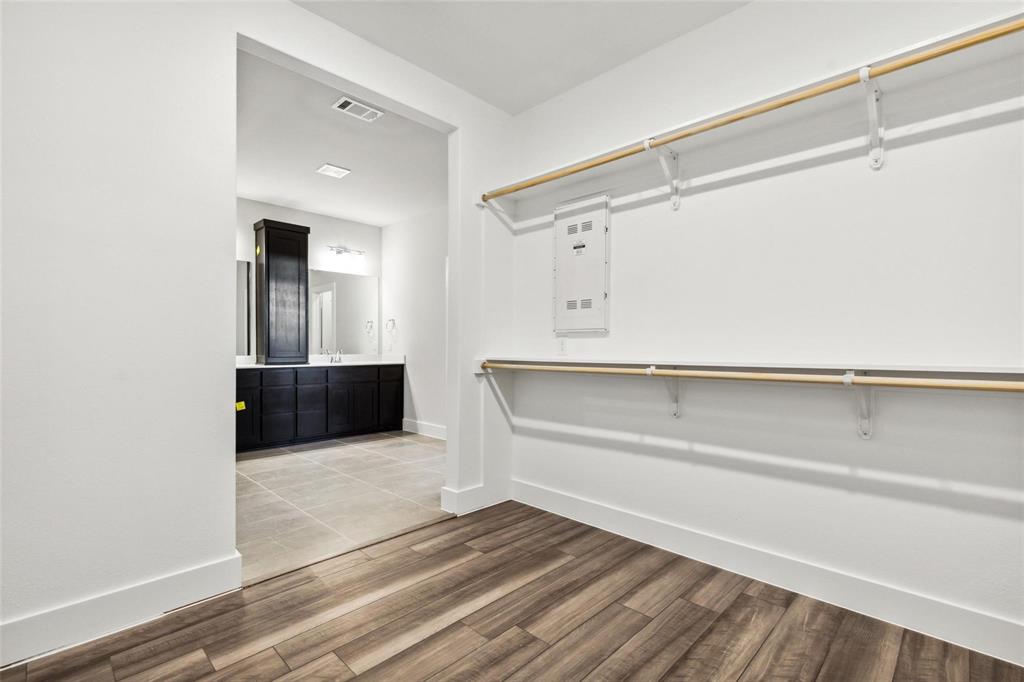 MERION AT MIDTOWN PARK - Residential