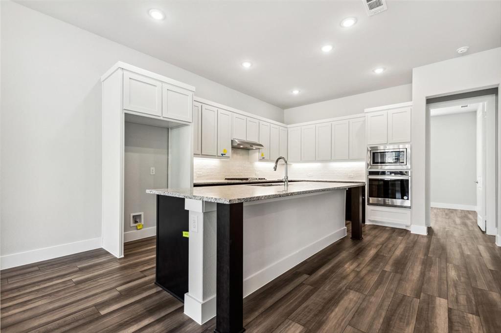 MERION AT MIDTOWN PARK - Residential