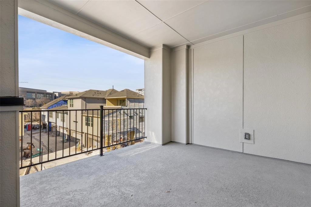 MERION AT MIDTOWN PARK - Residential
