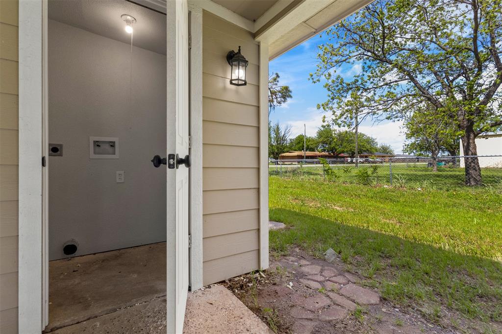 White & Arlington - Residential