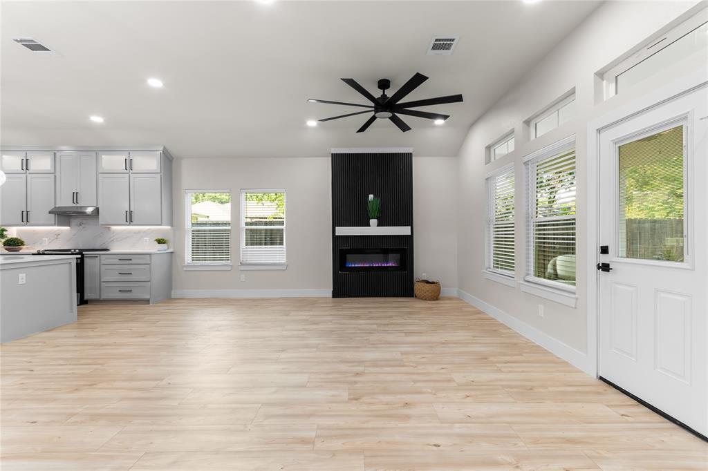 Irwin Joe 03 - Residential