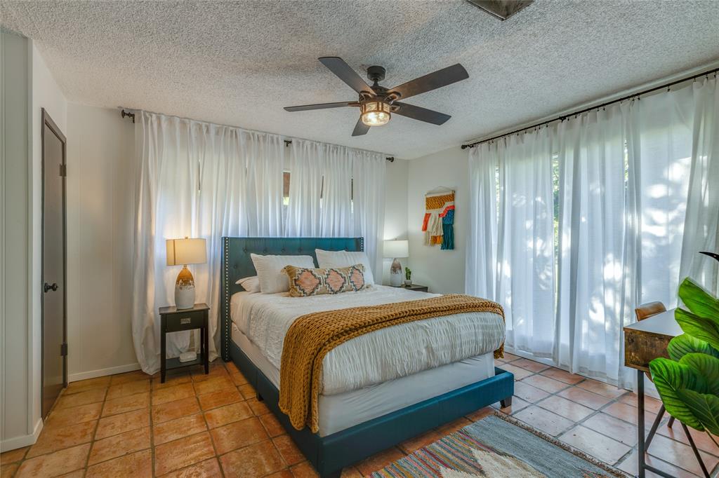 Deep Water Point - Residential