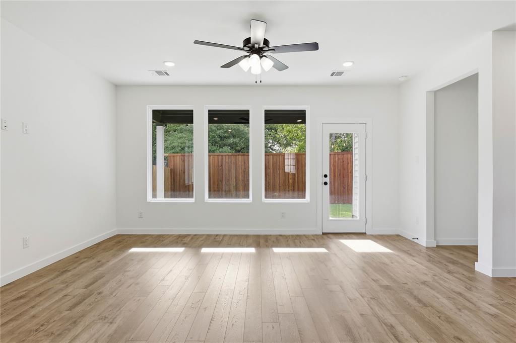 Meadow Lakes - Residential
