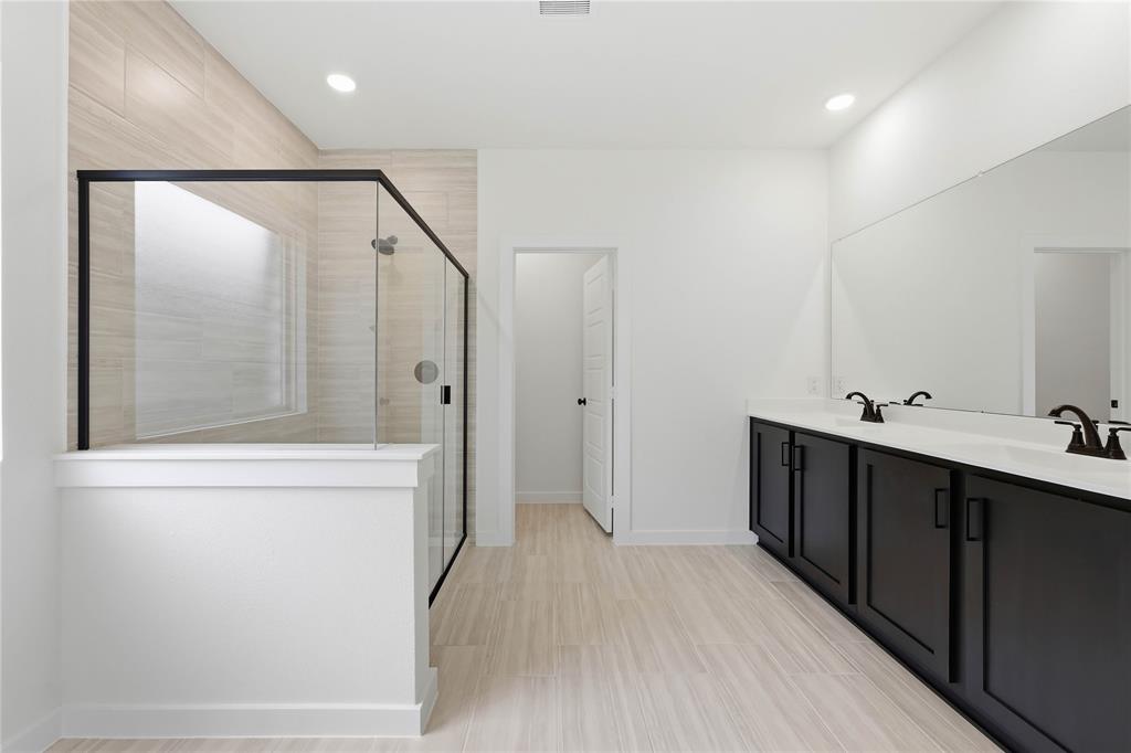 Meadow Lakes - Residential