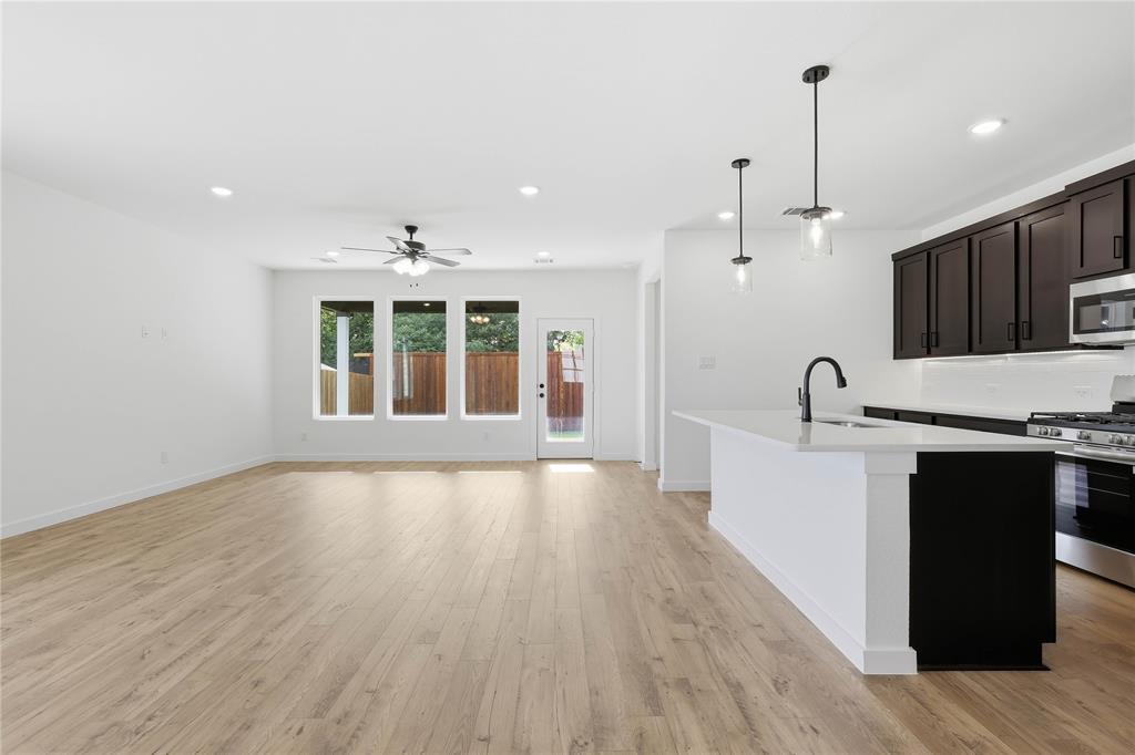 Meadow Lakes - Residential