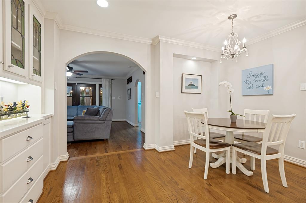 Country Club Estates - Residential