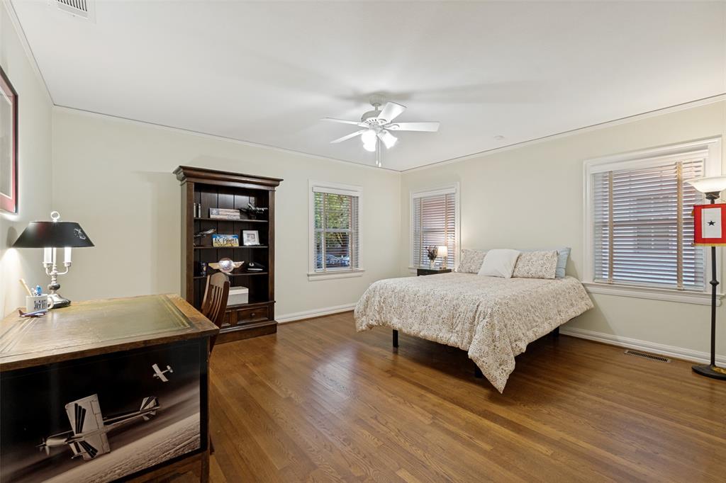 Country Club Estates - Residential