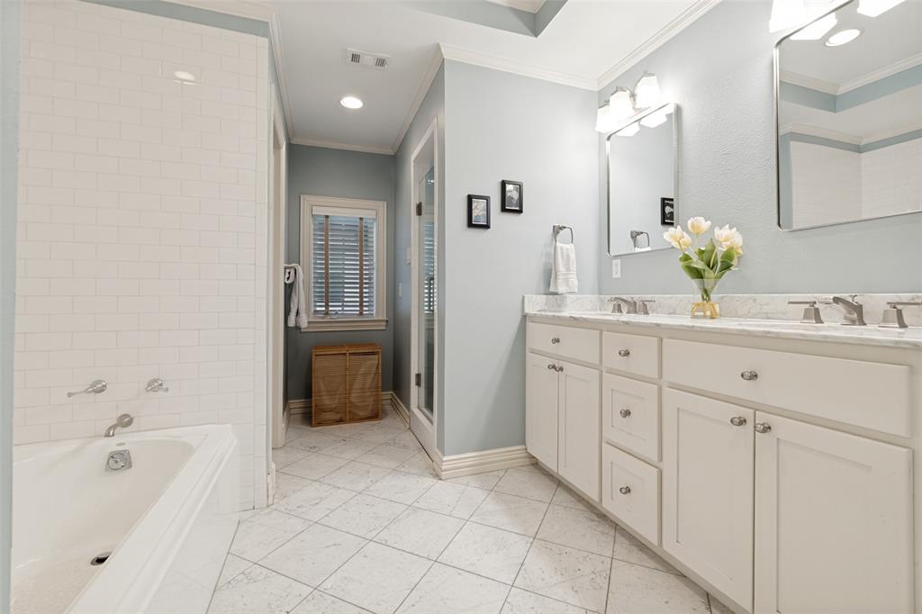 Country Club Estates - Residential