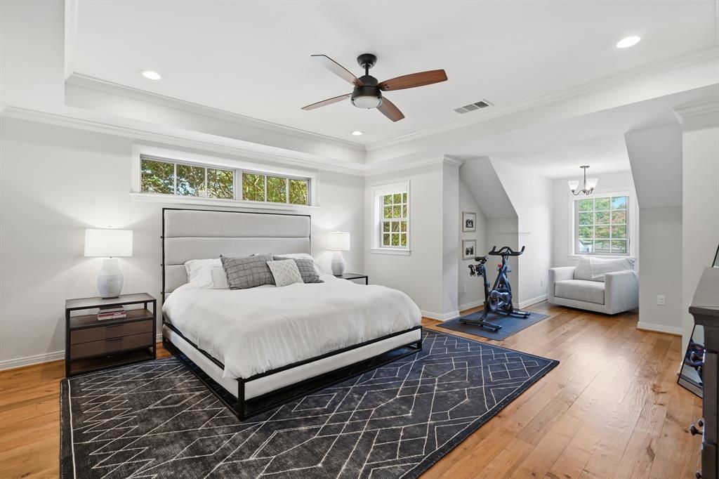 Hal Moseleys - Residential