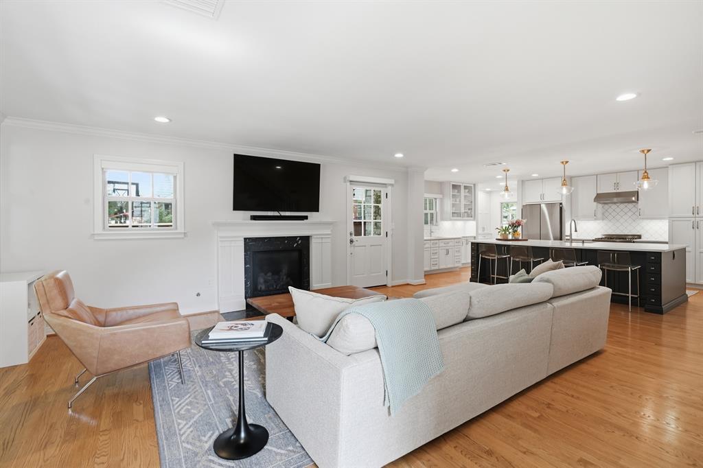 Hal Moseleys - Residential