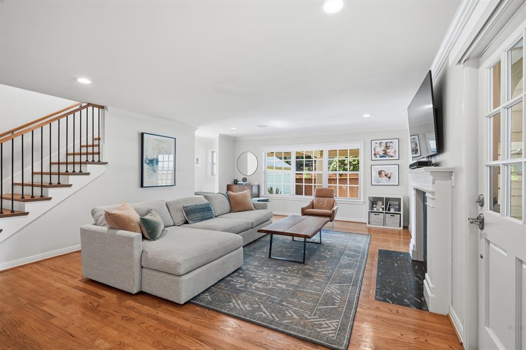 Hal Moseleys - Residential