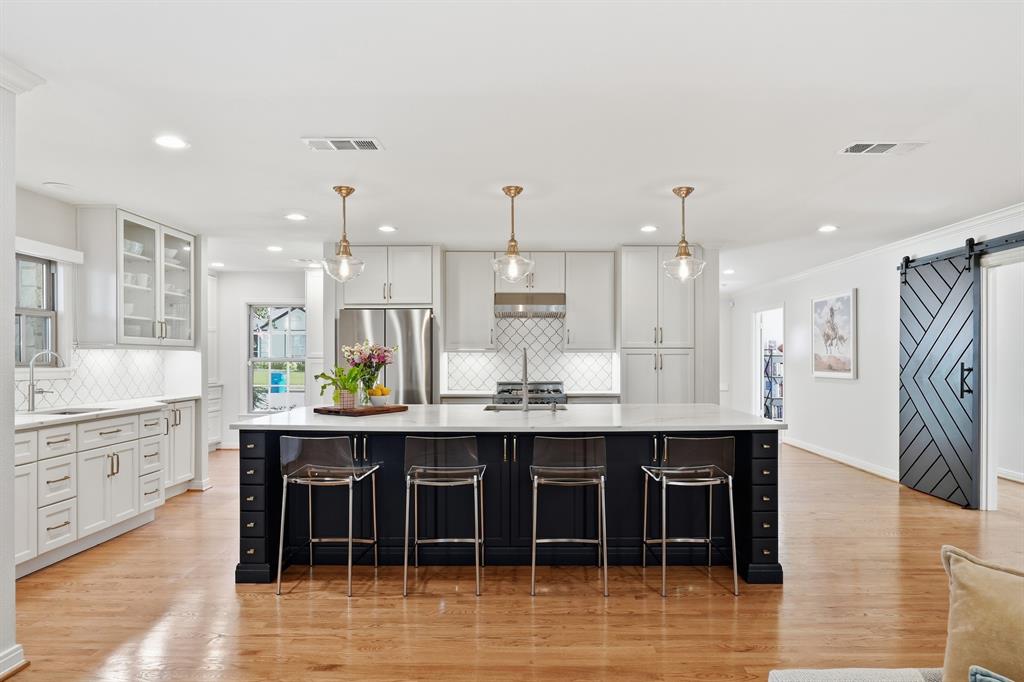 Hal Moseleys - Residential