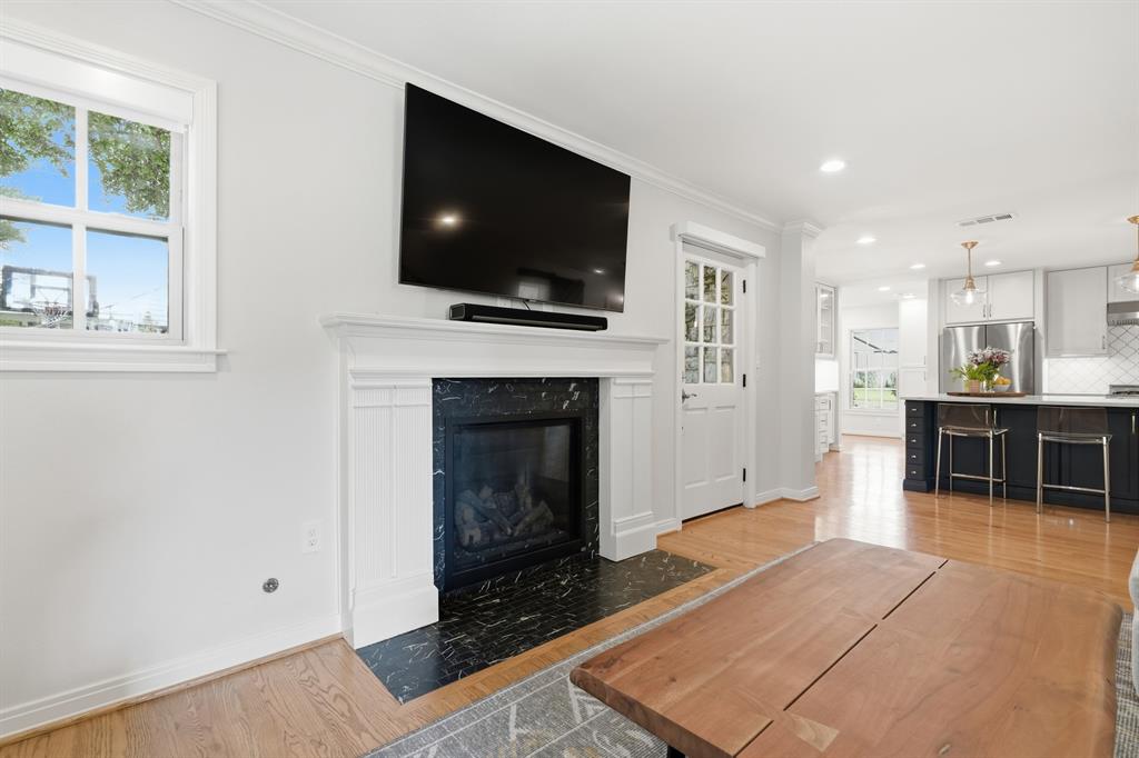 Hal Moseleys - Residential