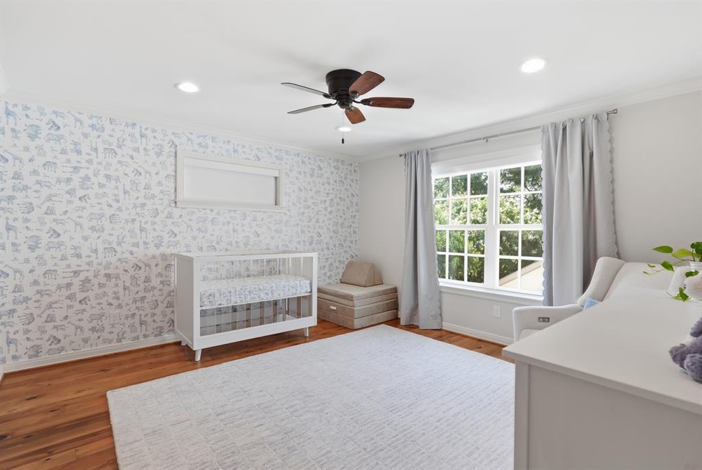 Hal Moseleys - Residential