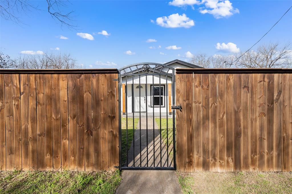 Townley, Potts - Residential