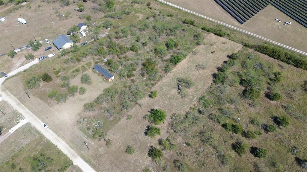 Great for buying, investing, or holding—no HOA! This residential lot in Baron Acres is located just 1 hour south of Dallas and 30 minutes from Corsicana and Mexia. Water and electricity are available at the road (septic needed). Whether you're placing a mobile home, building in the future, or just looking for a property to hold long-term, this lot offers flexibility and space in a peaceful rural setting. Buyer to verify all information. SE HABLA ESPAÑOL