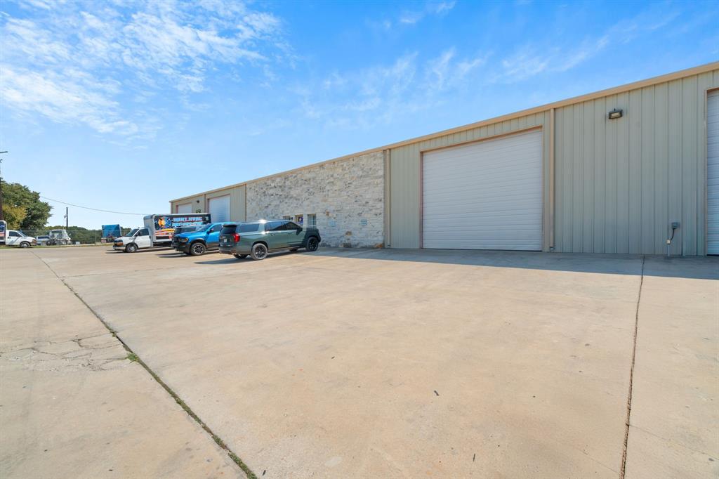 Greenlee Bus Park - Commercial Sale