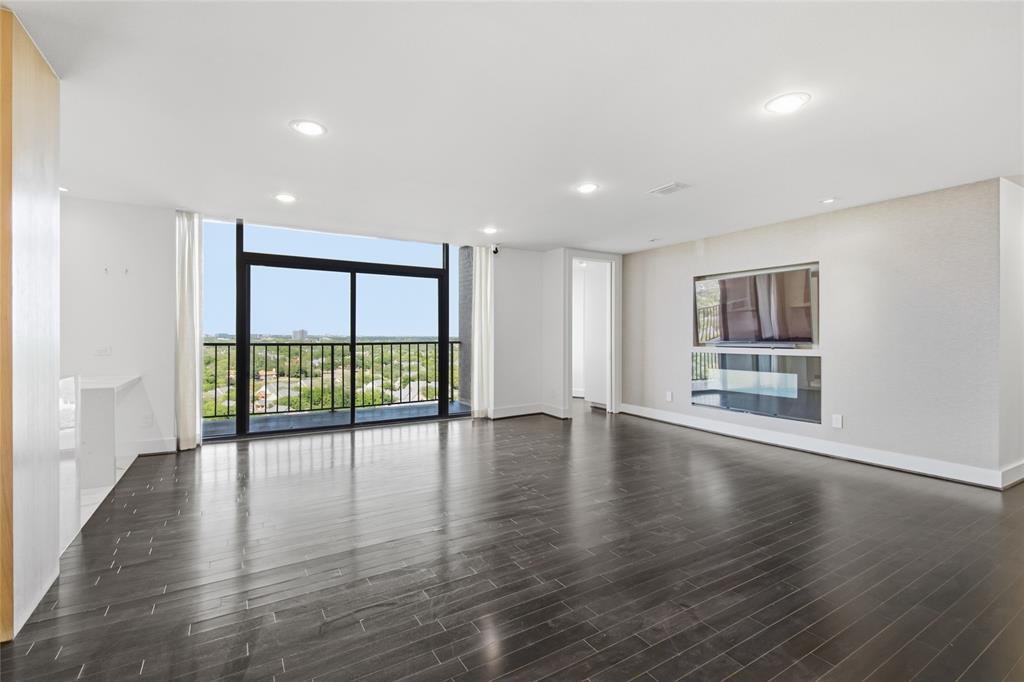 Bonaventure Condo - Residential