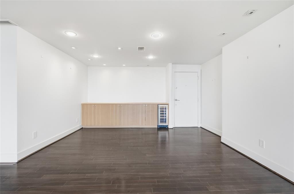 Bonaventure Condo - Residential