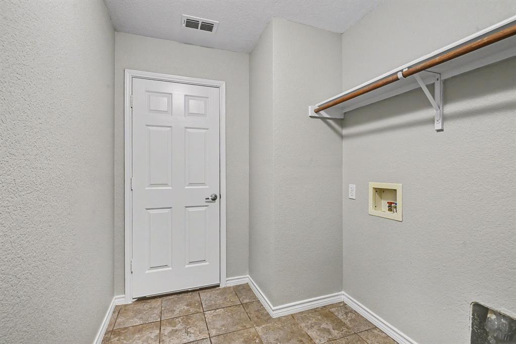 Amber Trails Fort Worth - Residential