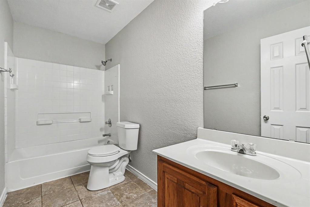 Amber Trails Fort Worth - Residential