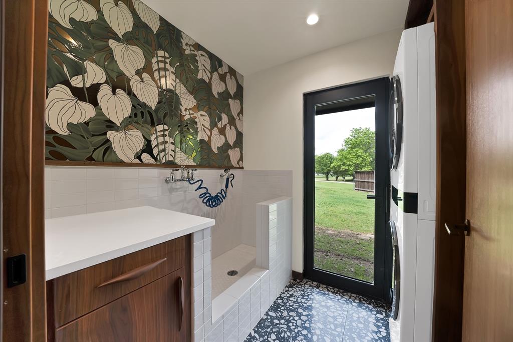Mckenzie J O Add - Residential