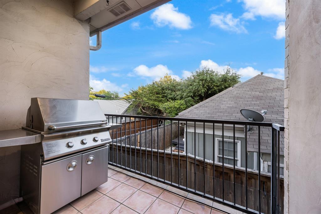 4504 Bowser Condo - Residential