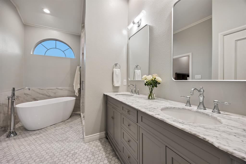 4504 Bowser Condo - Residential