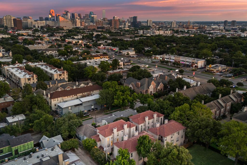 4504 Bowser Condo - Residential