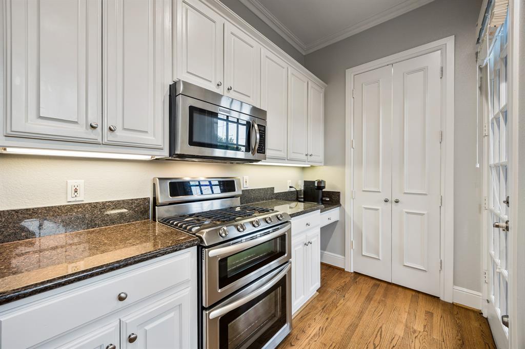 4504 Bowser Condo - Residential