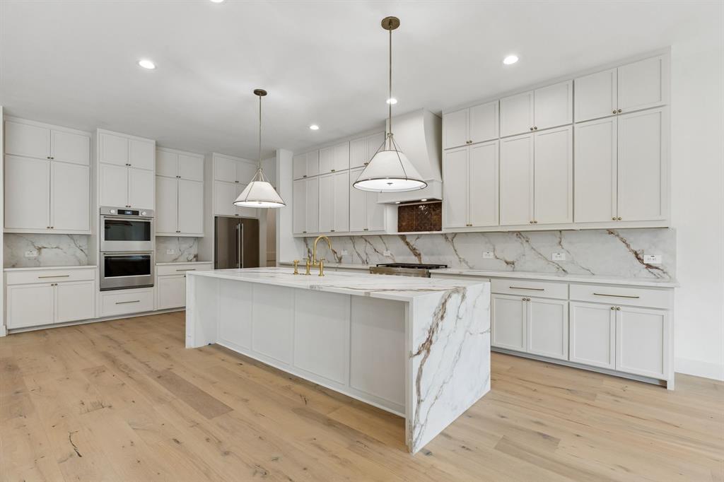 MOUNT AUBURN - Residential