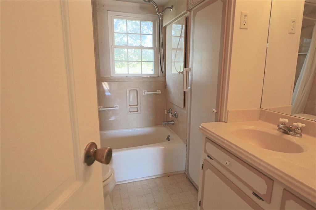 R B LONGBOTHAM - Residential